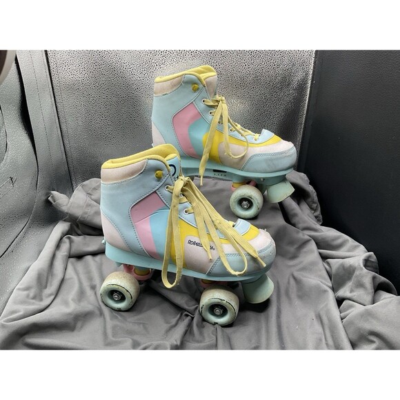 Roller Derby Roller Star Youth Quad Skates Size 3-6 Adjustable~Gently Used - Picture 2 of 7